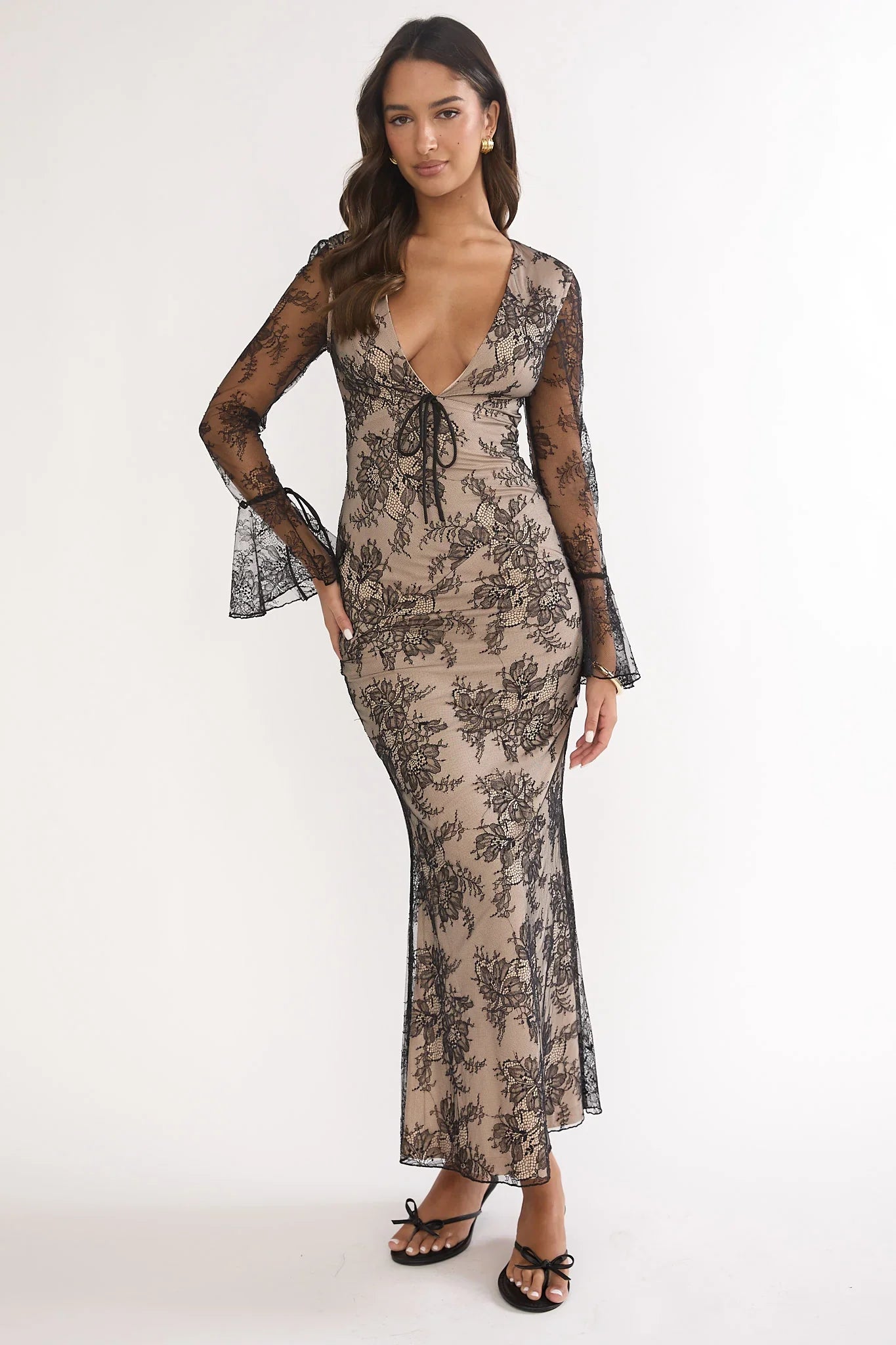 Lysandra Flared Cuff Maxi Dress Lace Black