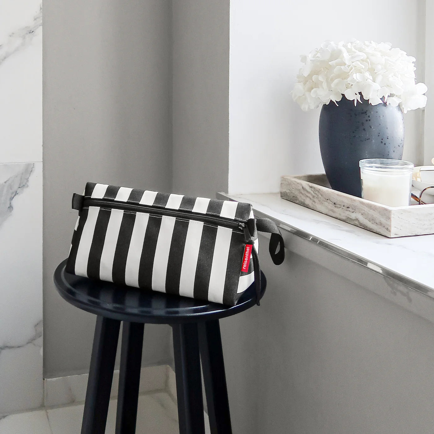 Maxi Case Summerstripes Black