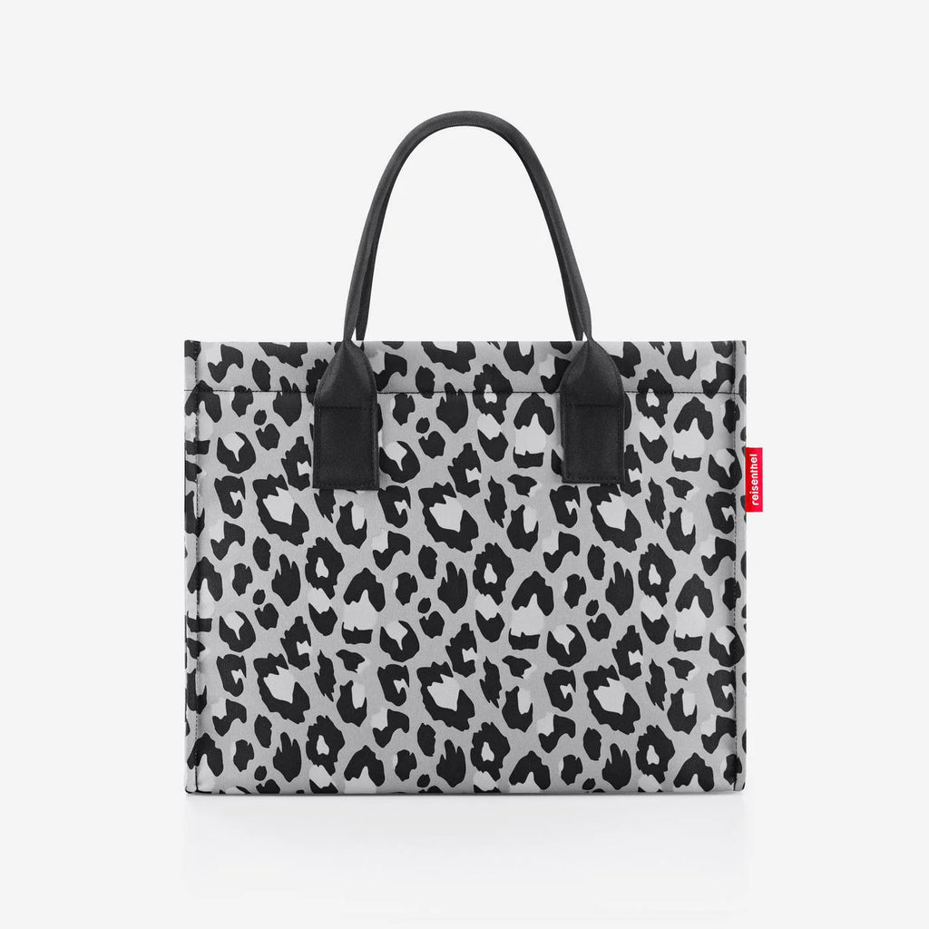 Daily Shopper Leo Nero