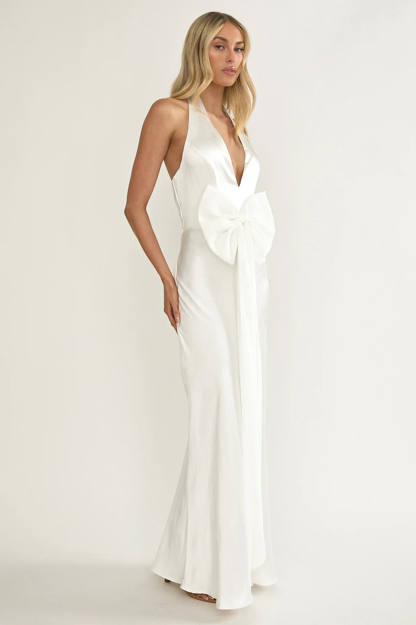 Ophelina Oversized Bow Halter Dress White