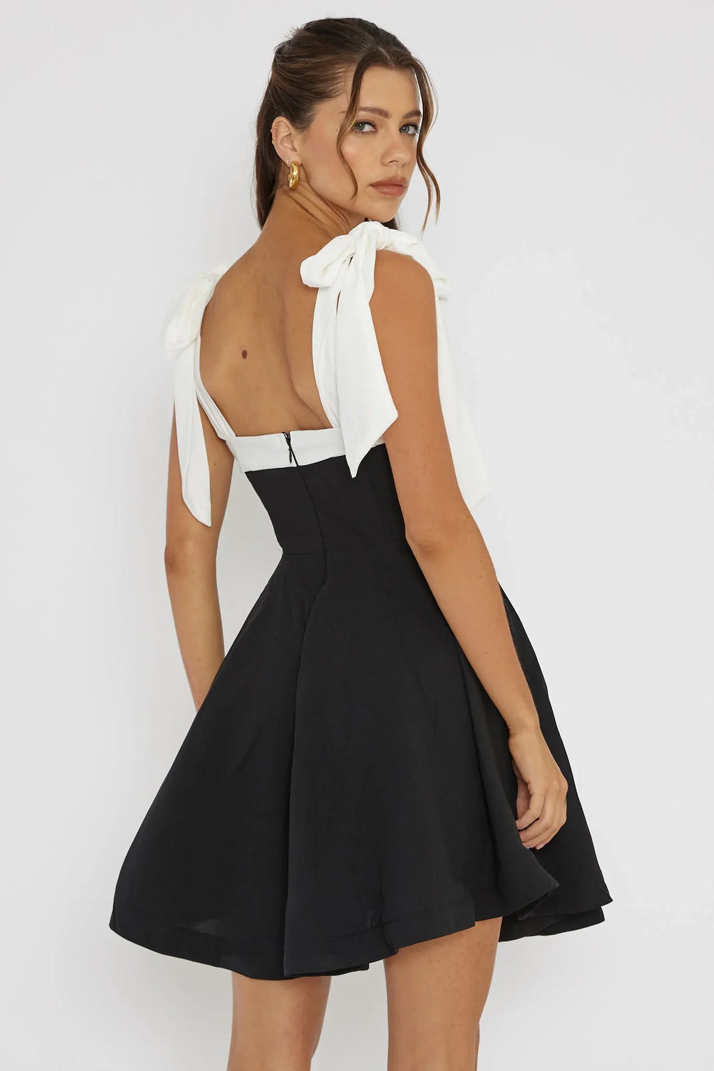 Jeanie Bow Shoulder Mini Dress Black
