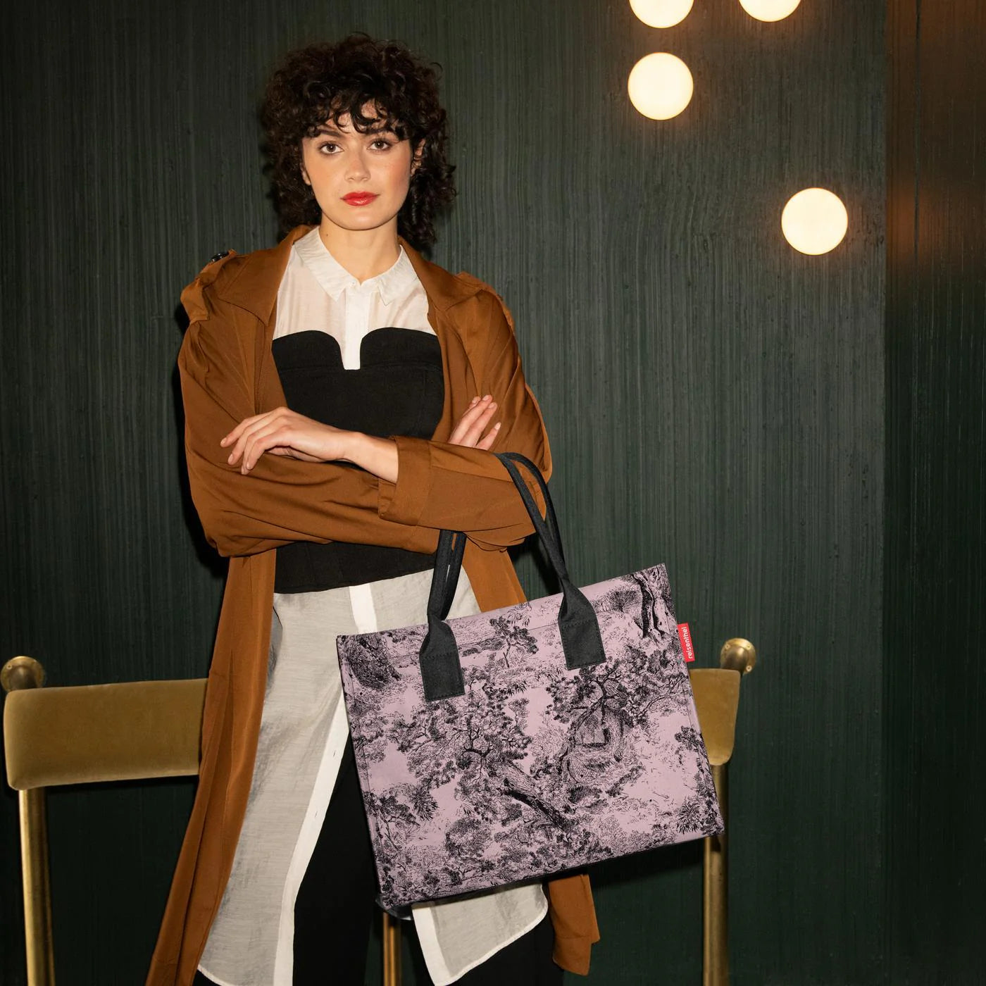 Daily Shopper Jacquard Rose