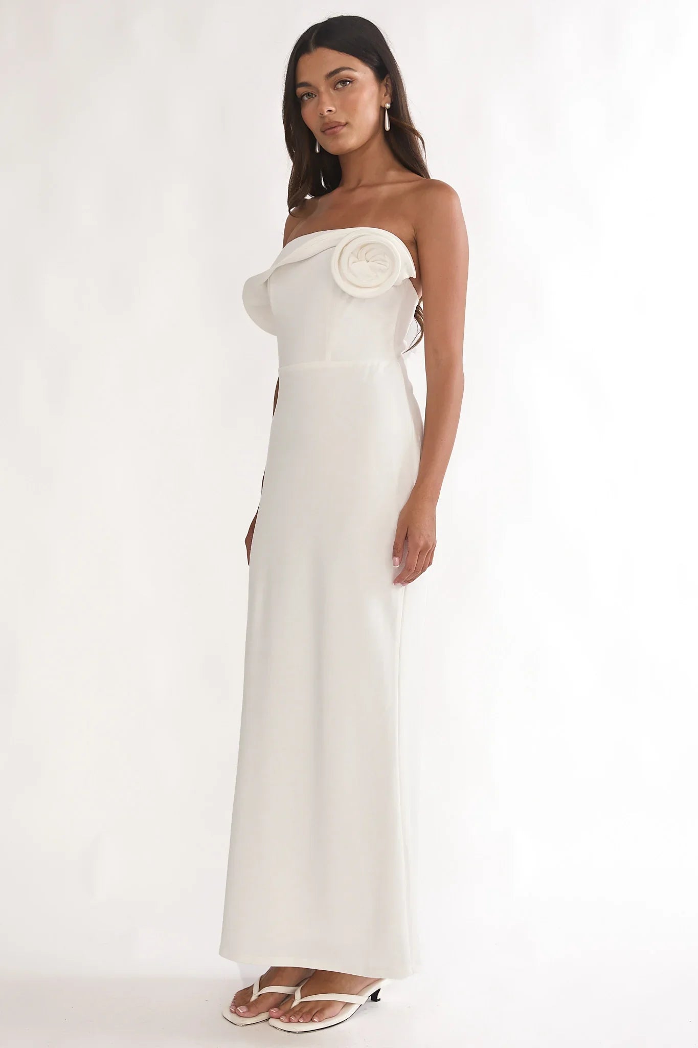 Amellia Off-Shoulder Rosette Maxi Dress White