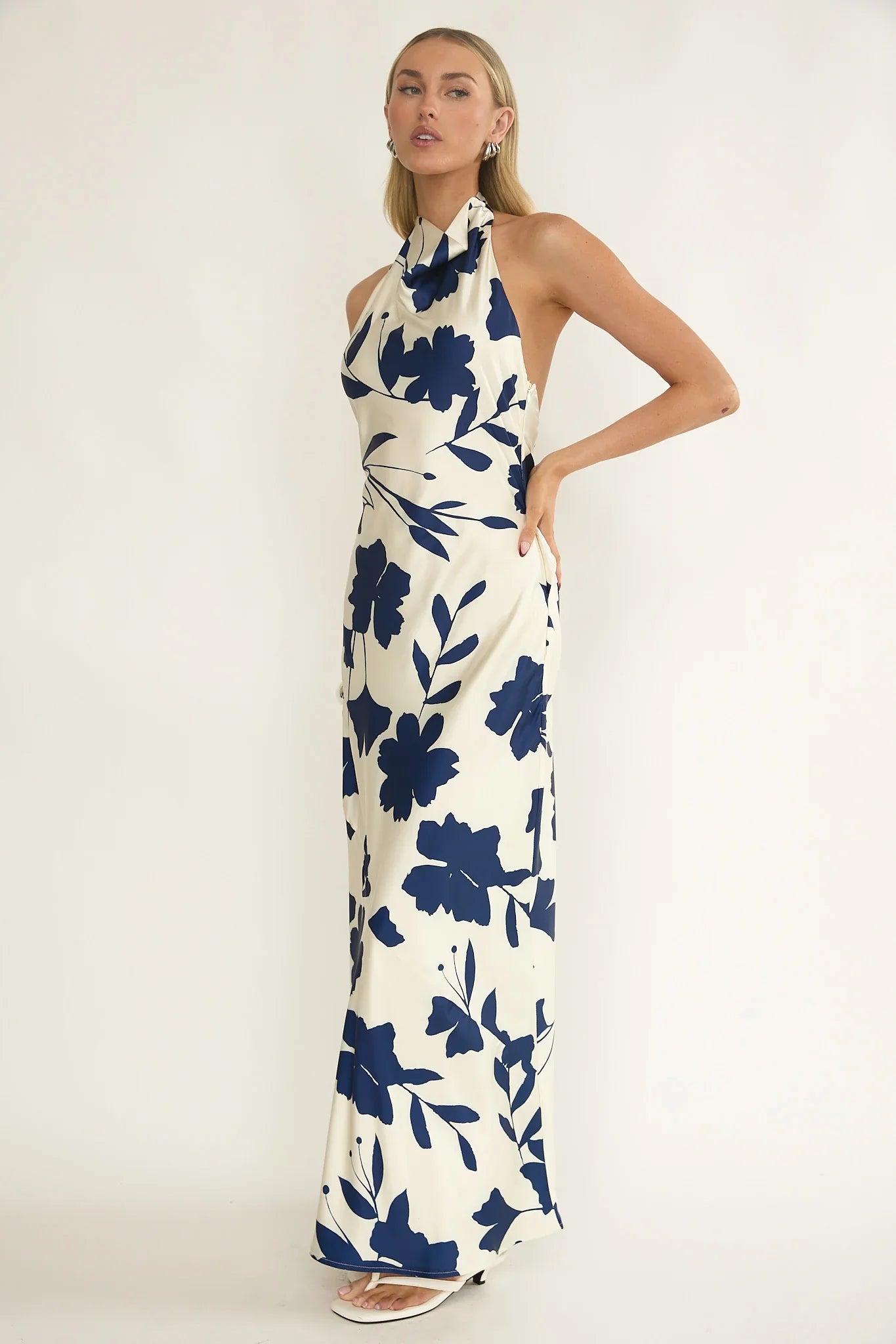 Elowis Cowl Halterneck Maxi Dress Floral Beige
