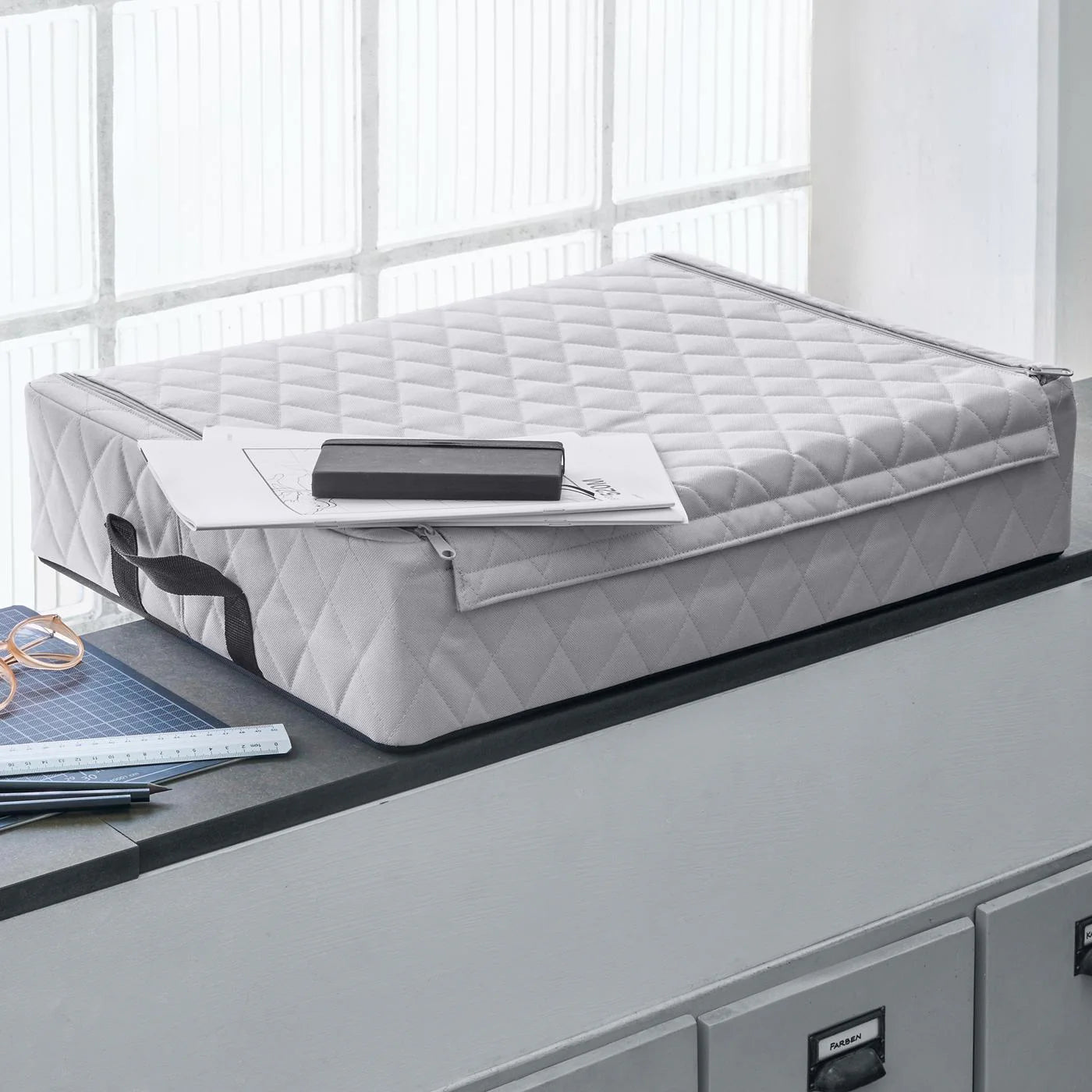 Storagebox Low Rhombus Light Grey