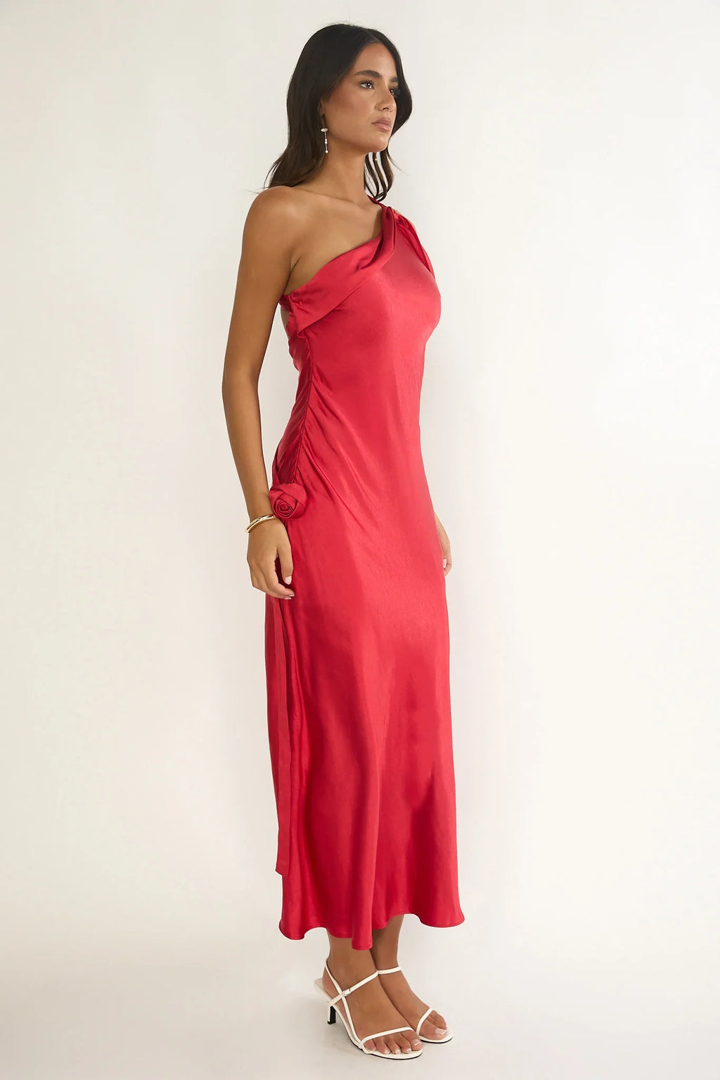 Star Fall One-Shoulder Rosette Maxi Dress Red