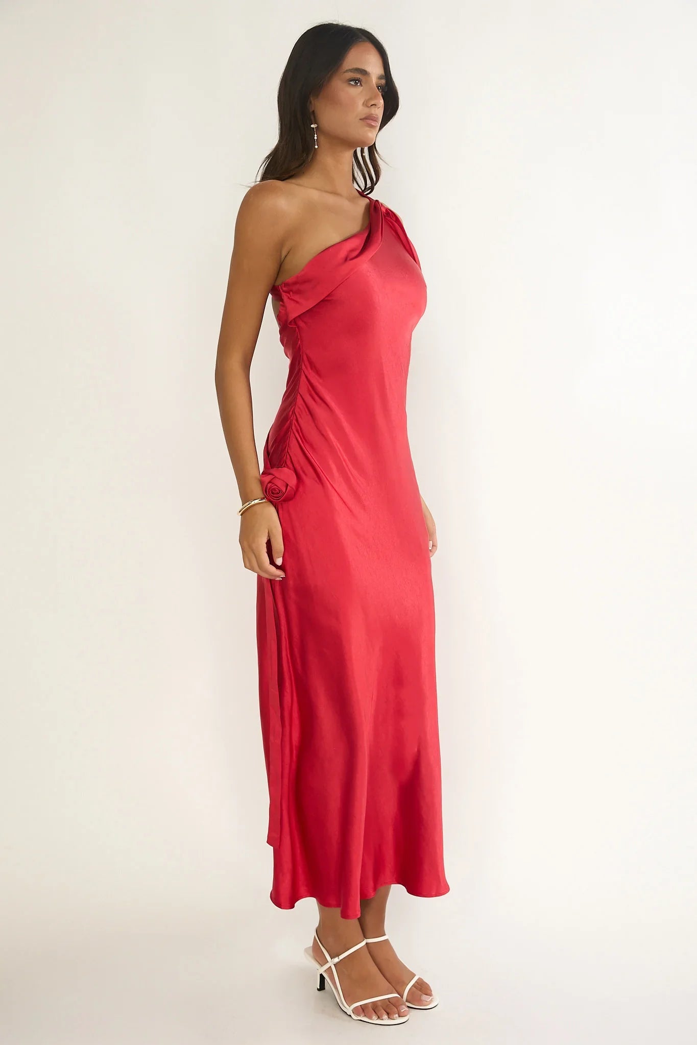 Star Fall One-Shoulder Rosette Maxi Dress Red