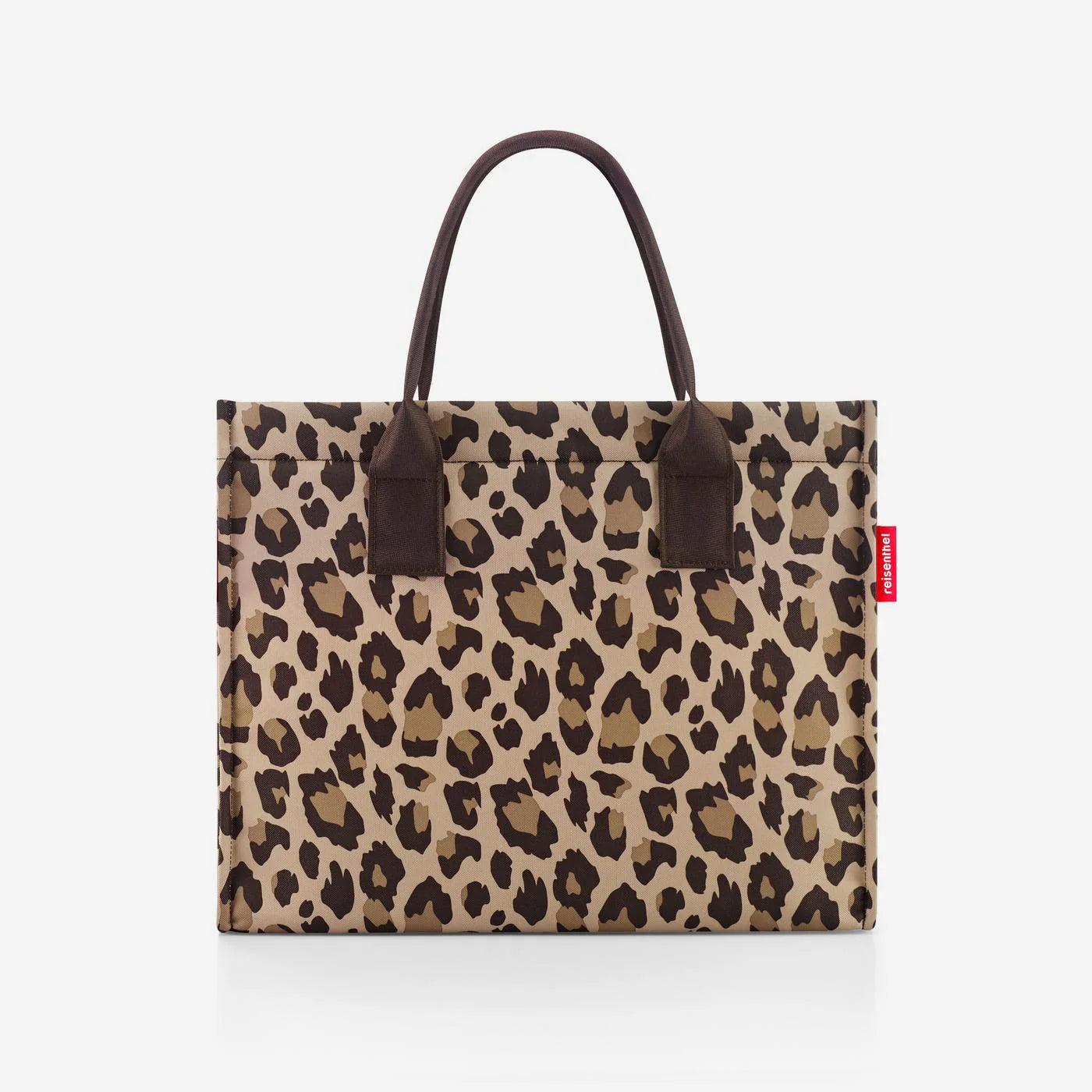 Daily Shopper Leo Macchiato