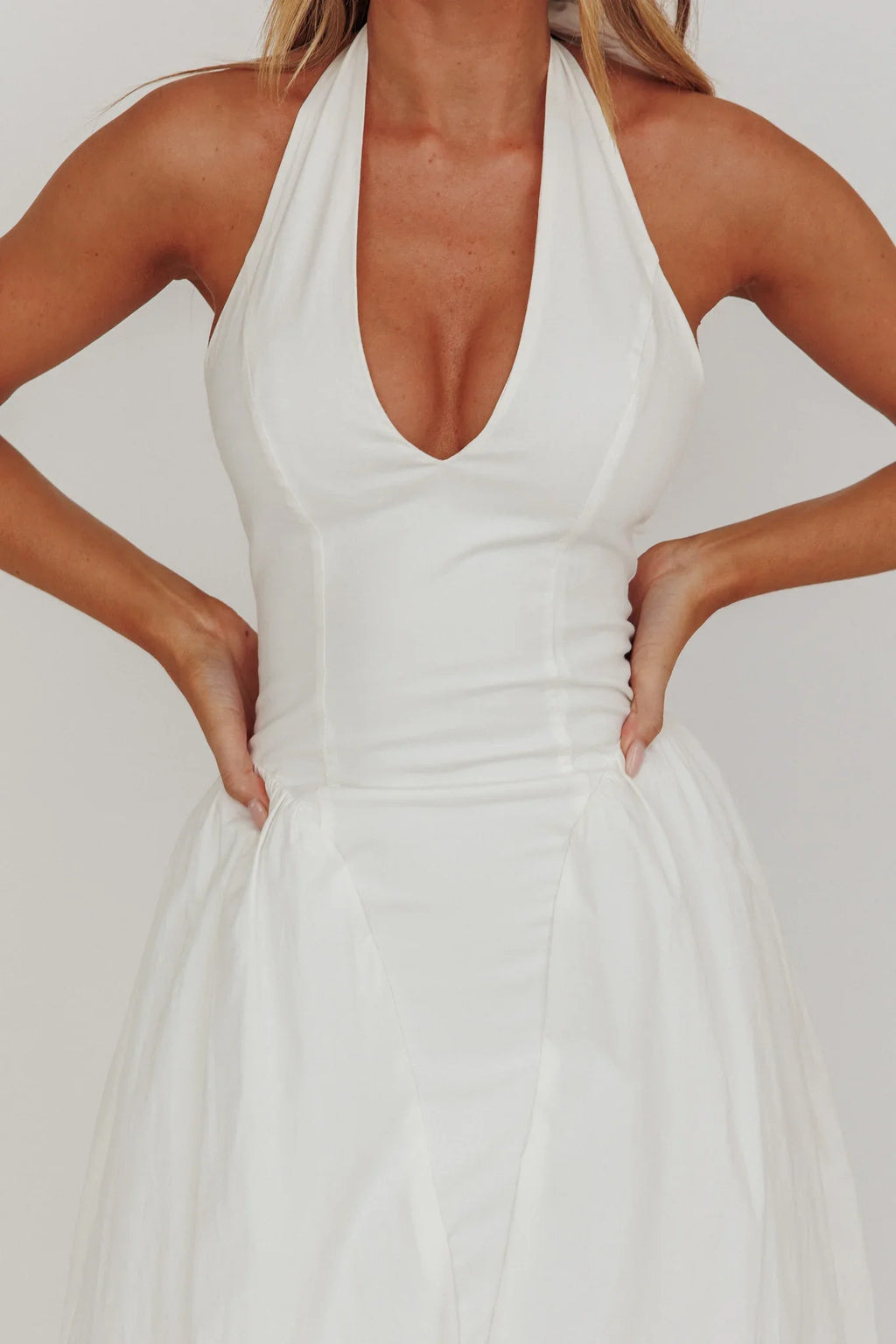 El Corazon Halterneck Maxi Dress Cream