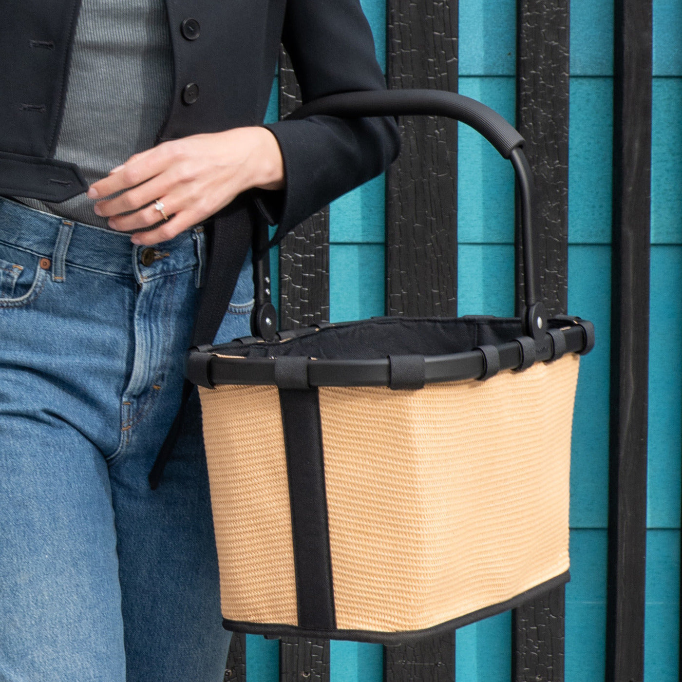 Carrybag Frame Raffia Black