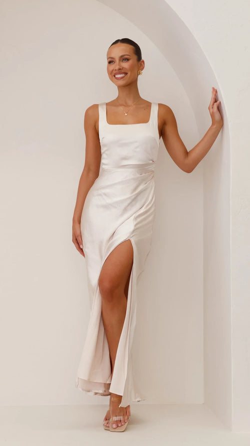 Alaria Maxikleid - Champagner