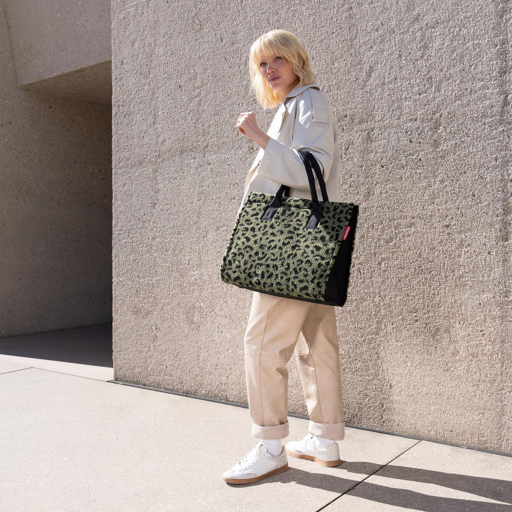 Daily Shopper Teddy Leo Olive