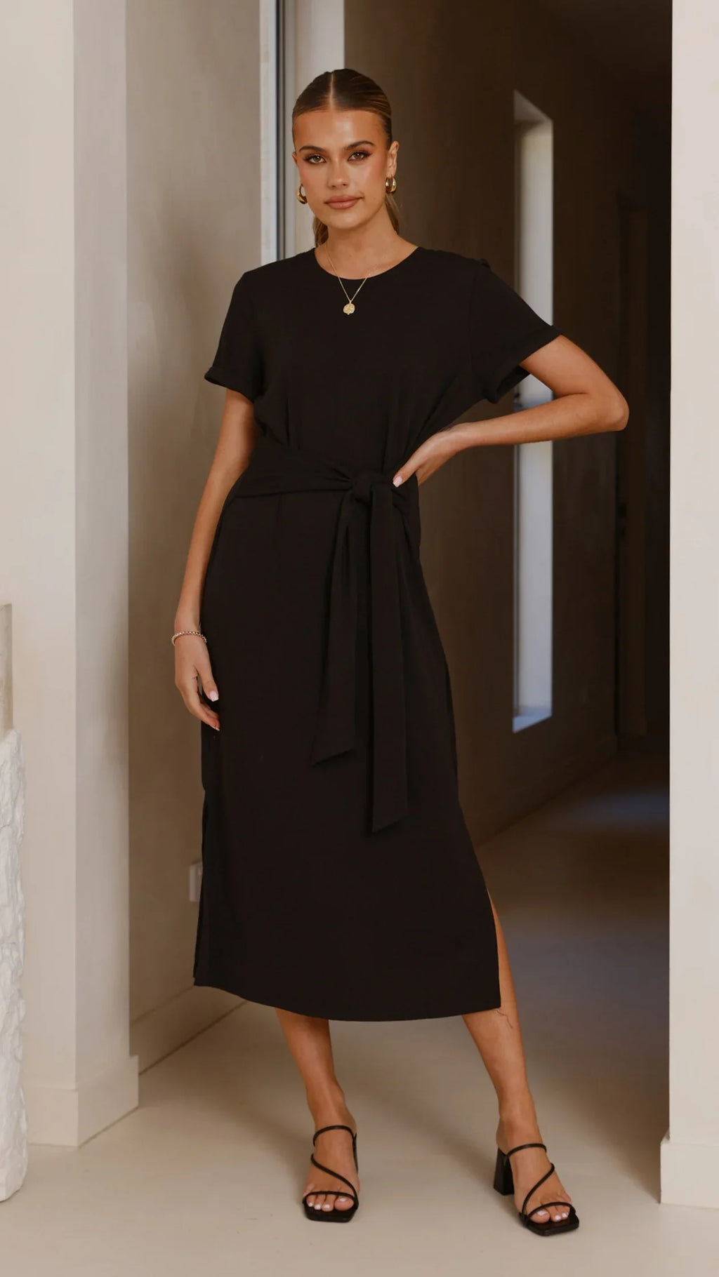 Valier Midi Dress - Black
