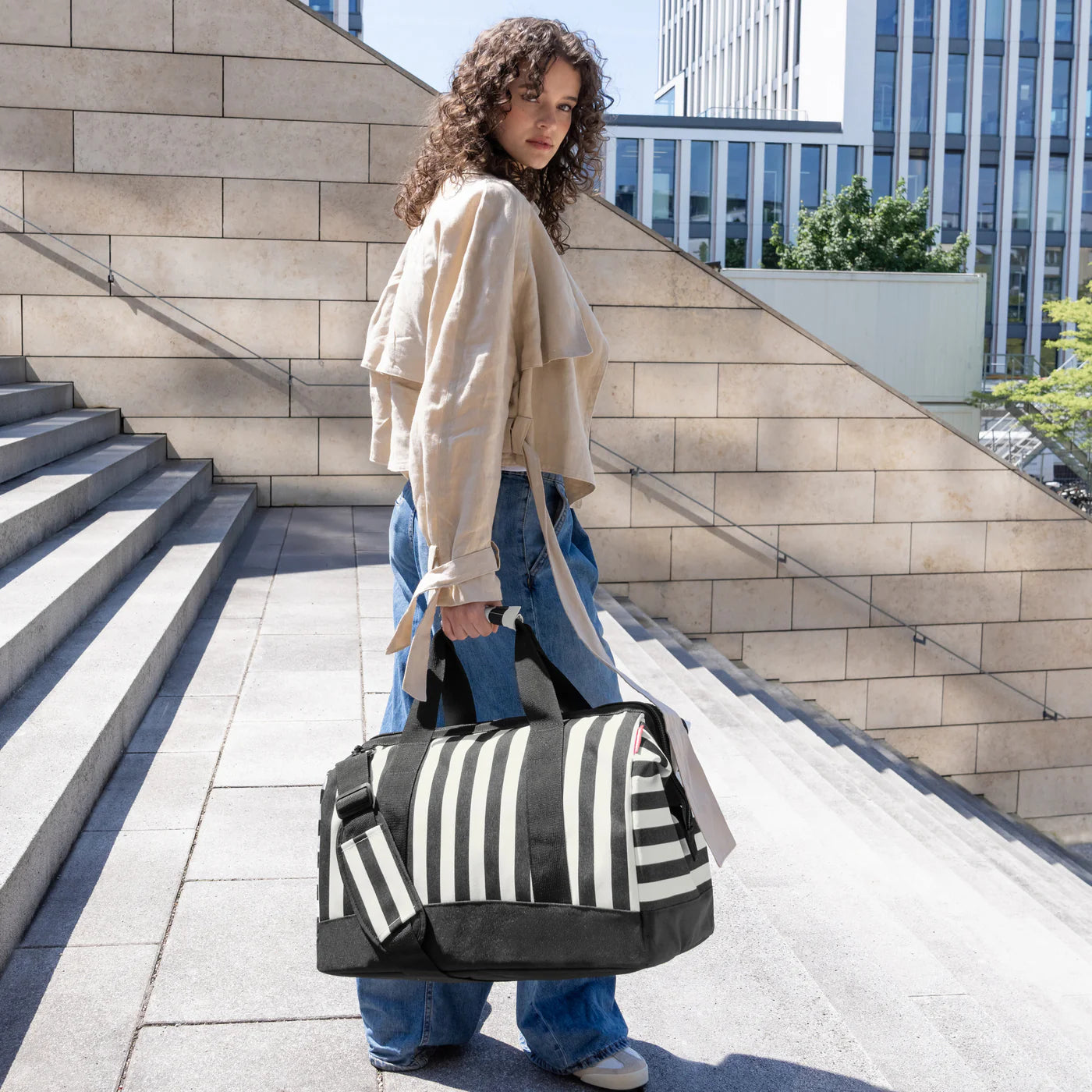 Allrounder L Summerstripes Black